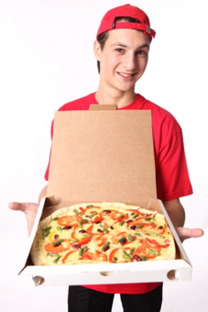 t-shirt-male-pizza-delivery-box_3257796